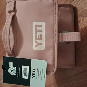 Yeti daytrip cooler bag